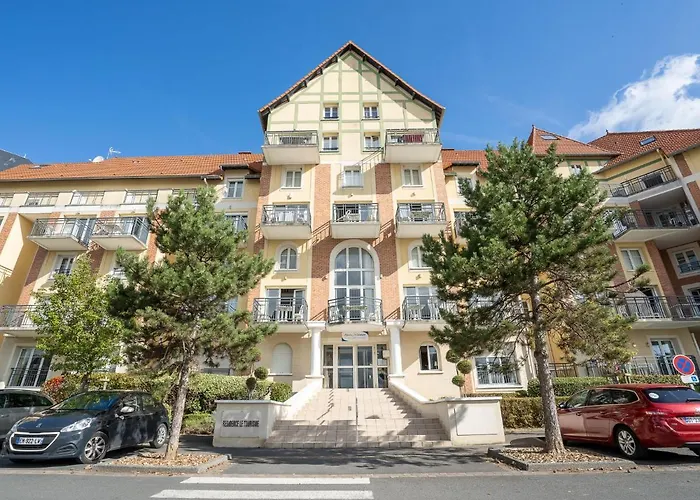 Port Guillaume-15 By Interhome