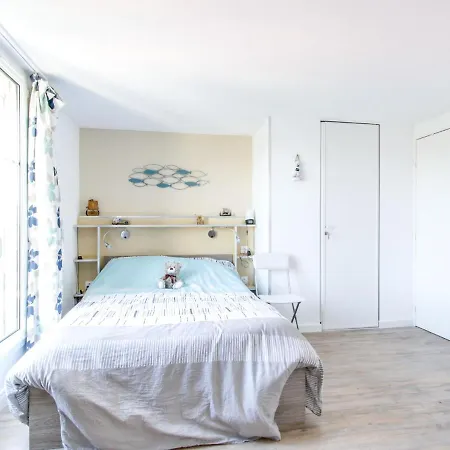 Port Guillaume-15 By Interhome