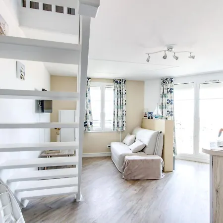 Port Guillaume-15 By Interhome *